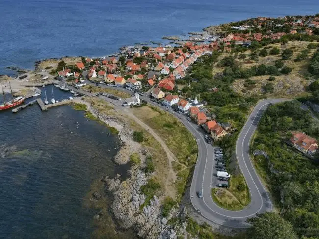 OMNI Features｜Denmark Unveils Plan for Up to 3.8 GW Bornholm Energy Island．Vietnam's Electric Motorcycle Market Ranks Largest in ASEAN． Scotland Ardersier Port secures £100m budget for offshore wind infrastructure