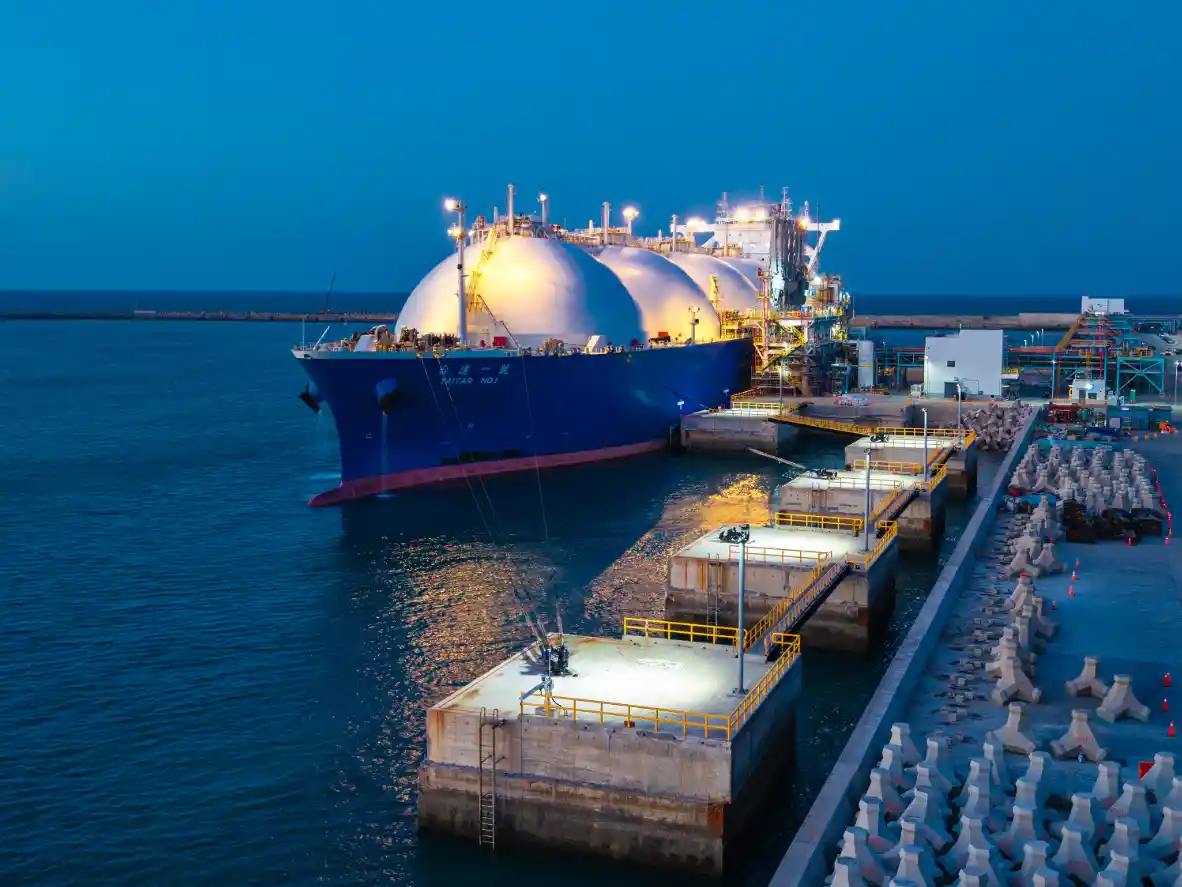 觀塘接收站測試運轉供氣進度超前　順利完成每小時 900 噸天然氣輸出能力測試